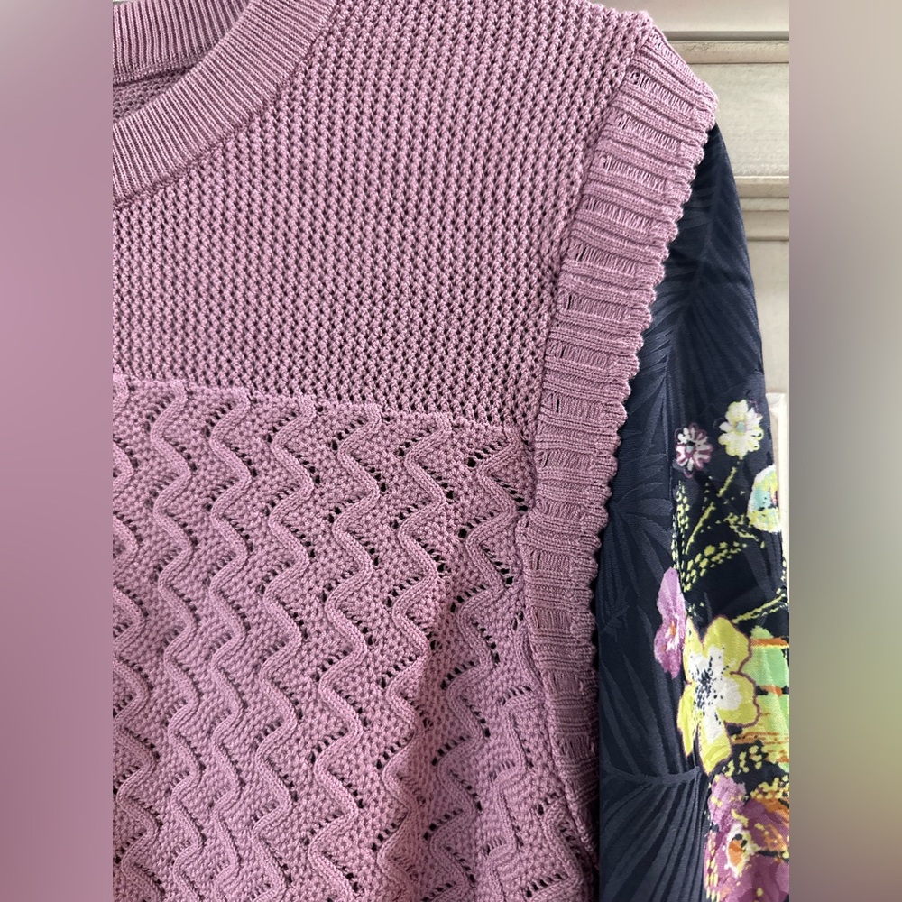 NWT SZ L Current Air Mauve Textured Women's Sweater W/floral long sleeves - Picture 2 of 8